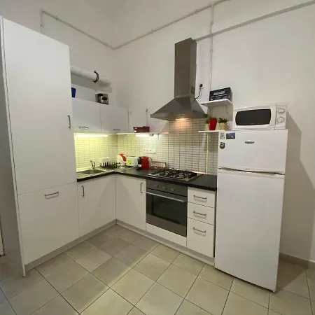 Apartment Orangehomes Market Hall *