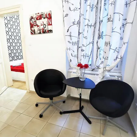 Orangehomes Market Hall Apartment