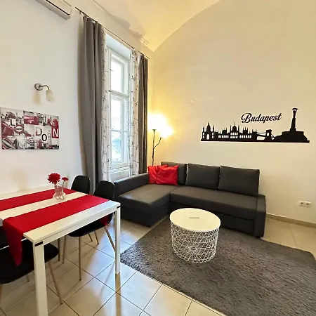 Orangehomes Market Hall